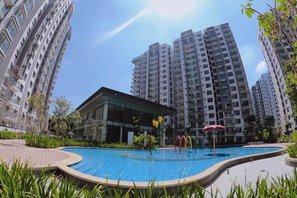 Celadon qua ống kính cư dân 1
