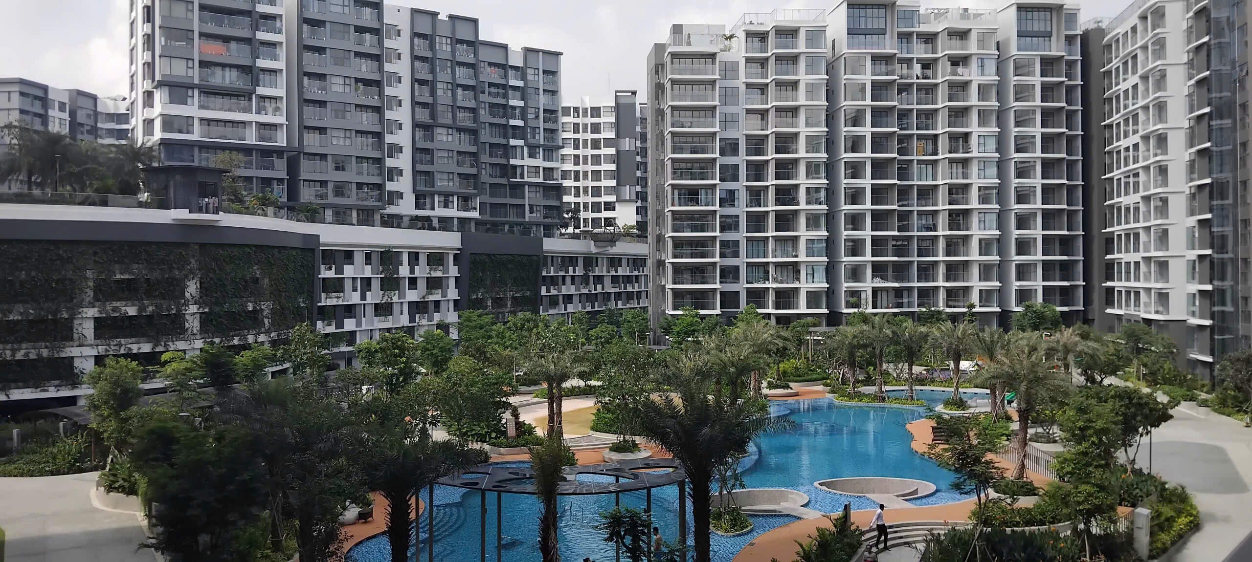 Celadon qua ống kính cư dân 3